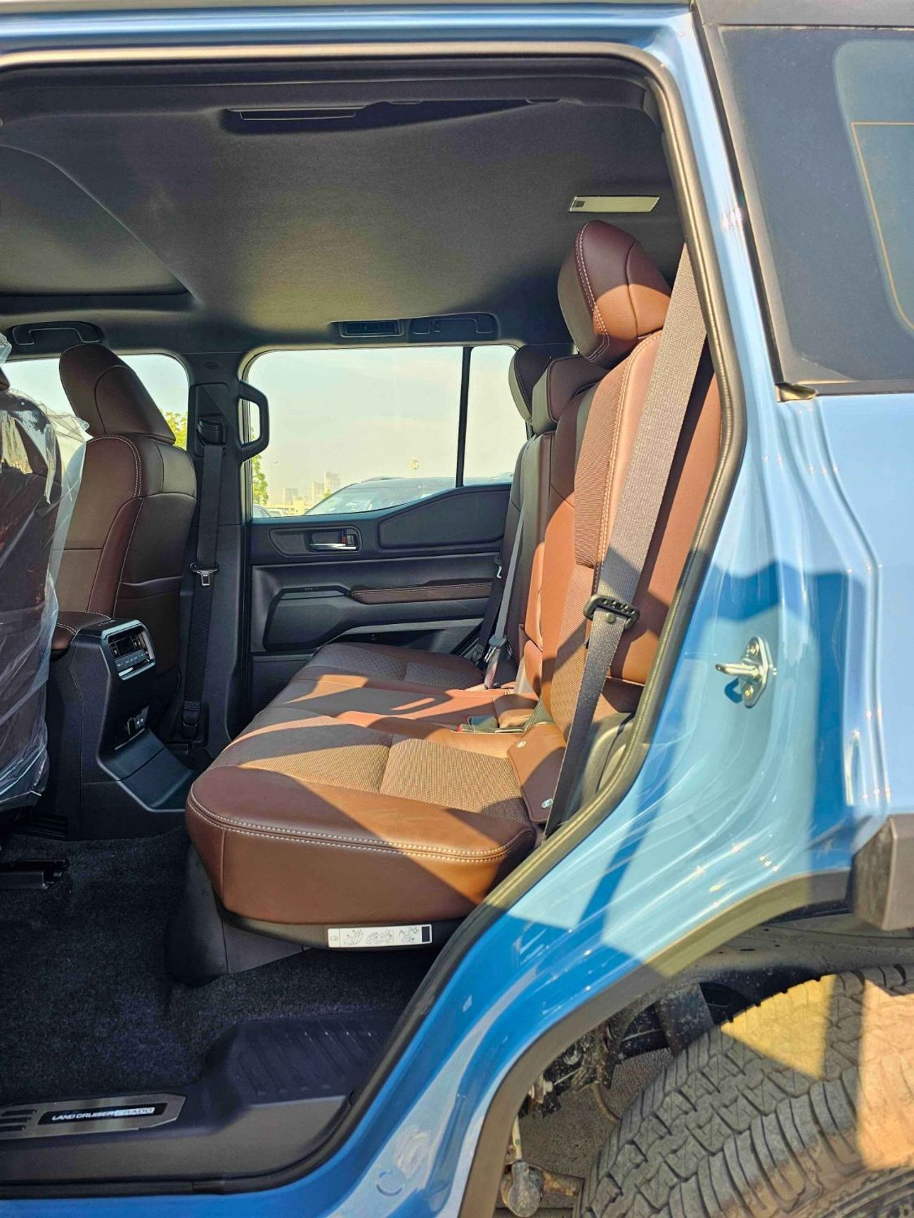 Toyota Prado ADVENTURE TURBO / 2.4L V4 PETROL / POWER WITH LEATHER SEATS / 360* CAMERA /FULL OPTION (CODE#PPADV)