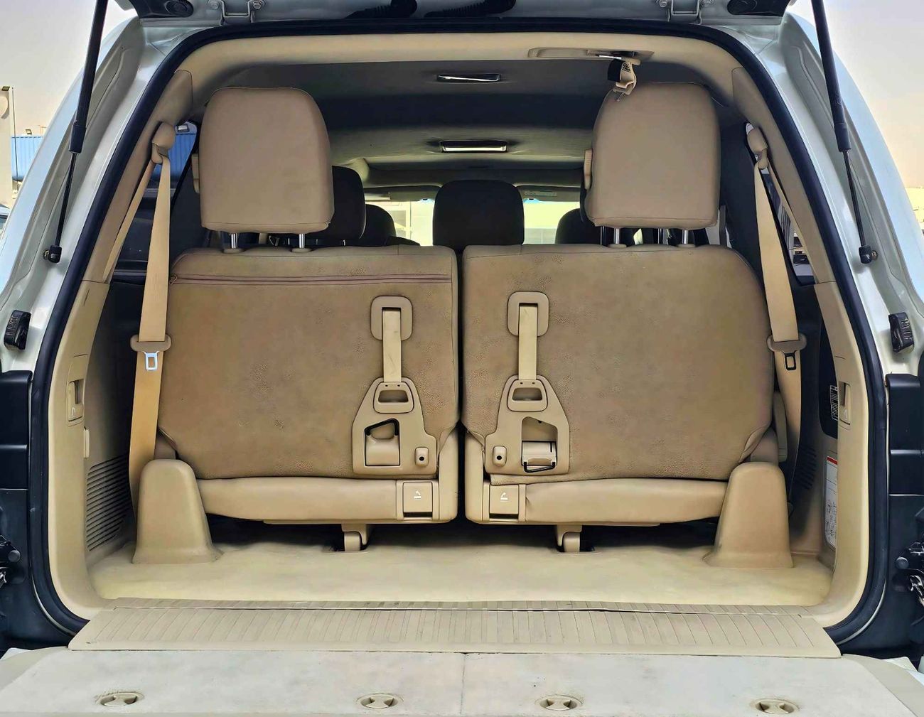 Toyota Land Cruiser GXR V6/ SUNROOF/ WARANTY/ FSH/ SINGLE USER/ LEATHER/ 2266 MONTHLY /LOT#20936