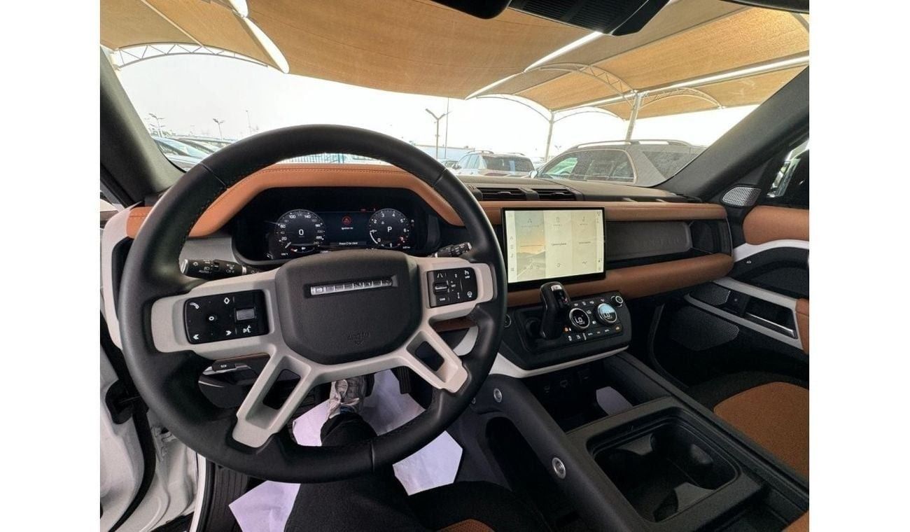 لاند روفر ديفندر 2023 Land Rover Defender 130-P400- X Dynamic 3.0L