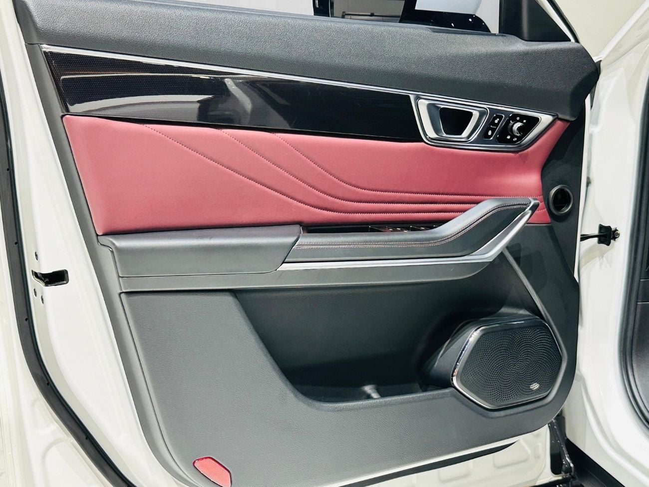 Bestune T99 LIMO