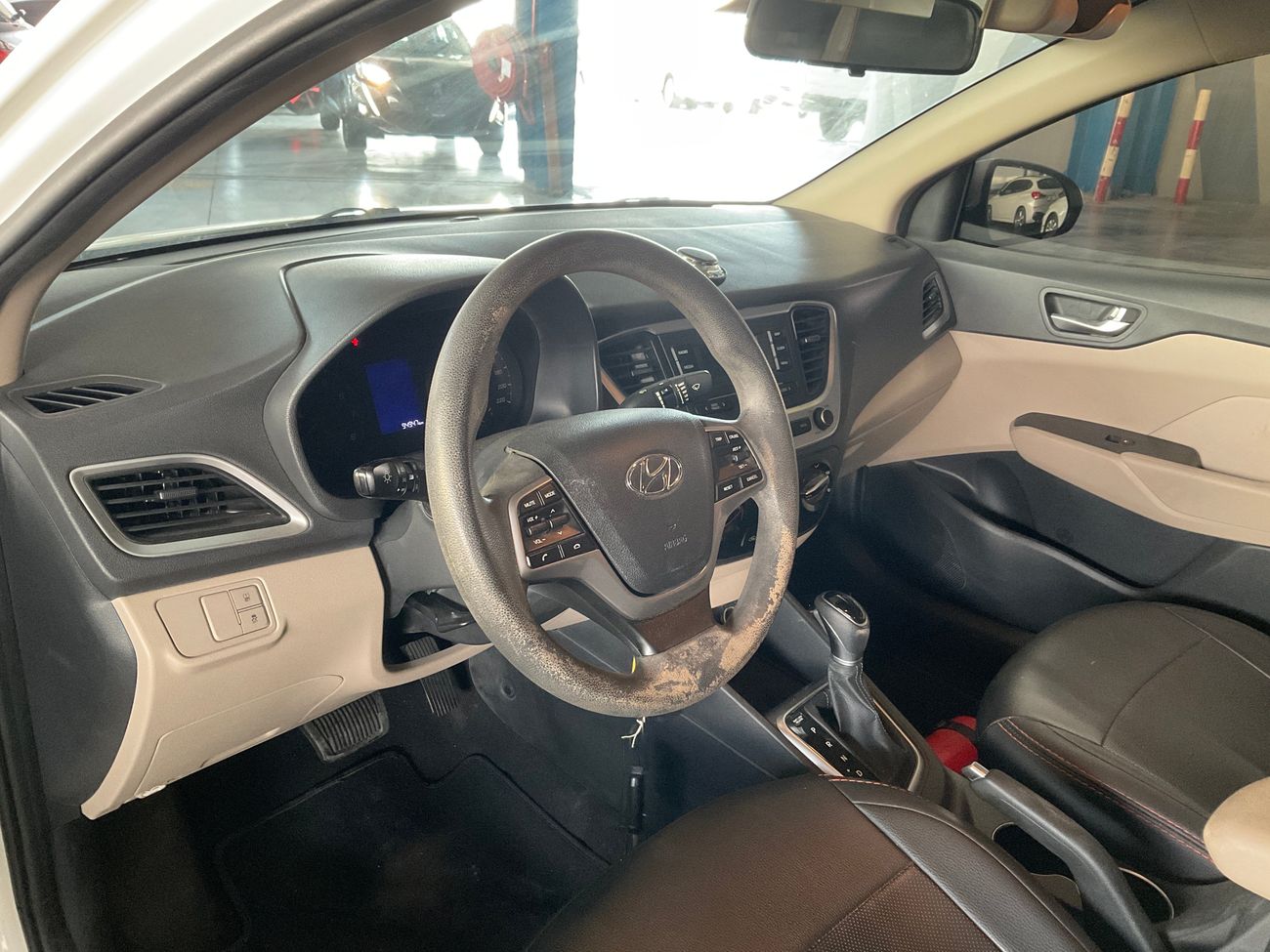 Hyundai Accent Smart / GL | National Day Celebration | Guaranteed Warranty | 0 Down Payment