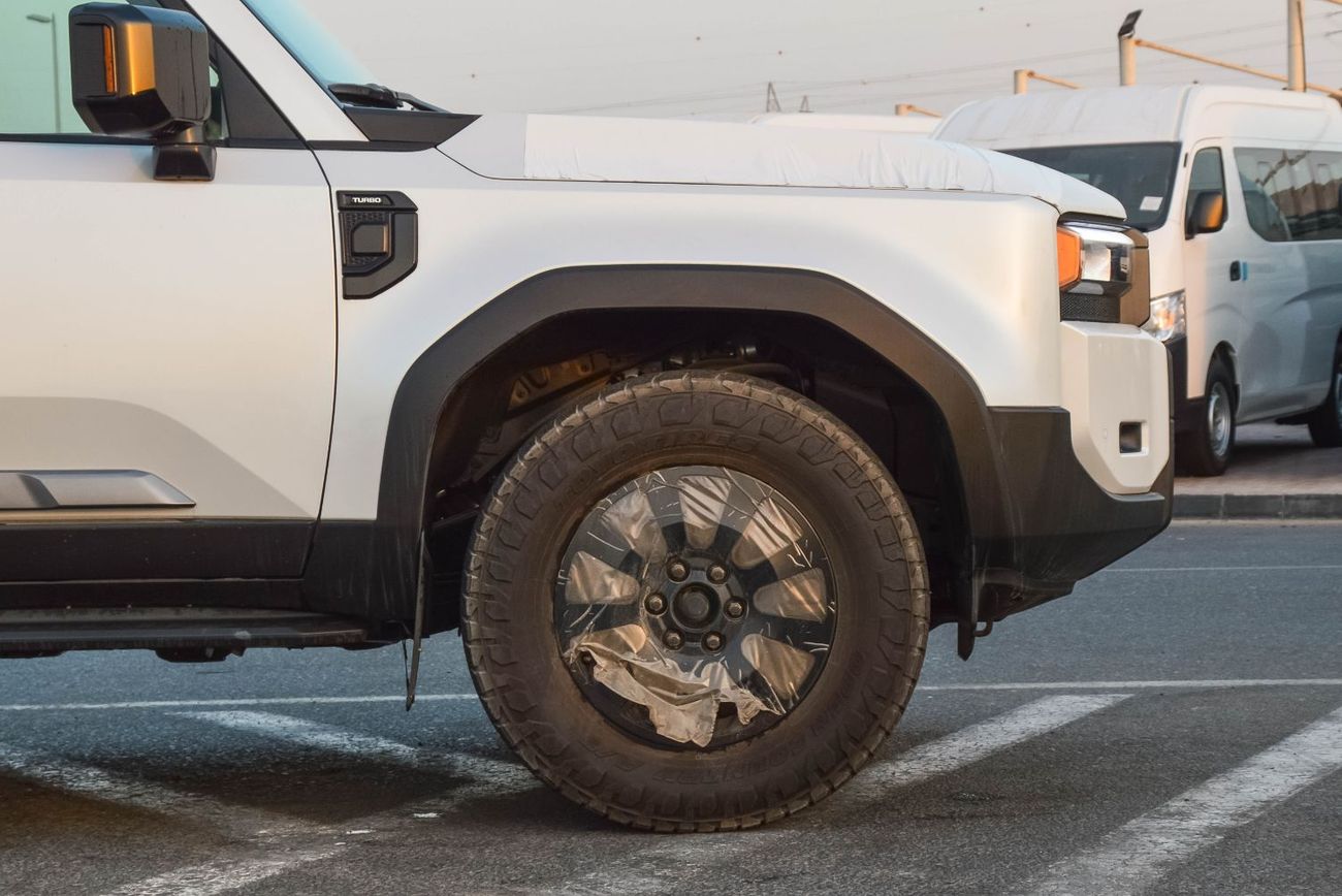 تويوتا برادو TOYOTA LAND CRUISER PRADO 2.4L 4WD PETROL SUV 2024