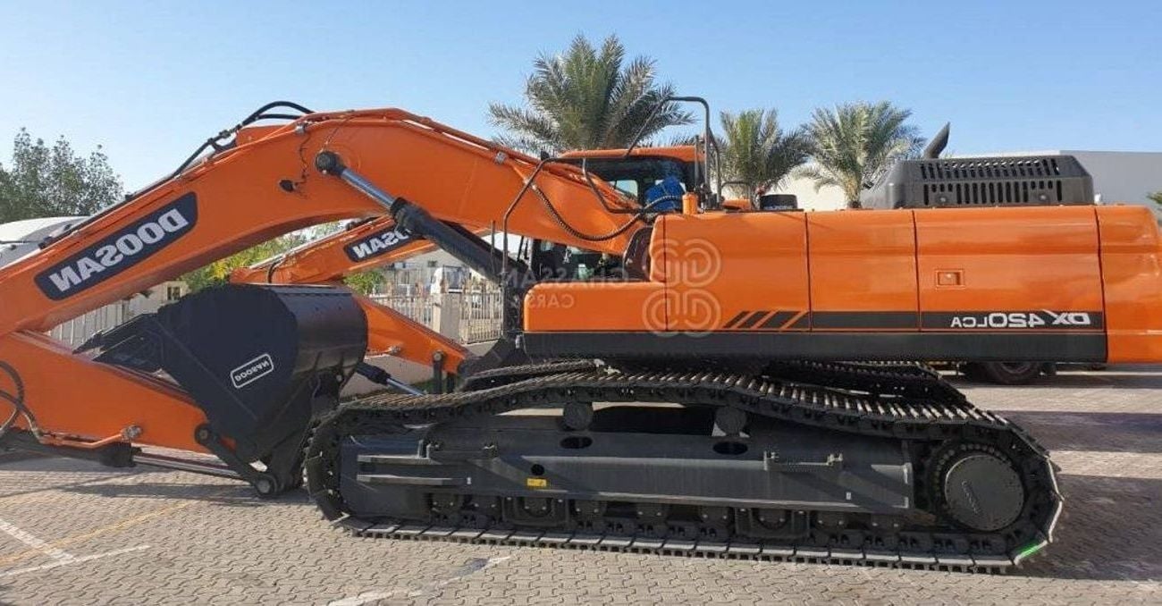 Doosan DX450 LCA -7M CRAWLER EXCAVATOR OPERATING WEIGHT 45 TON WITH 2.1 CBM BUCKET (HEAVY DUTY) SHOE