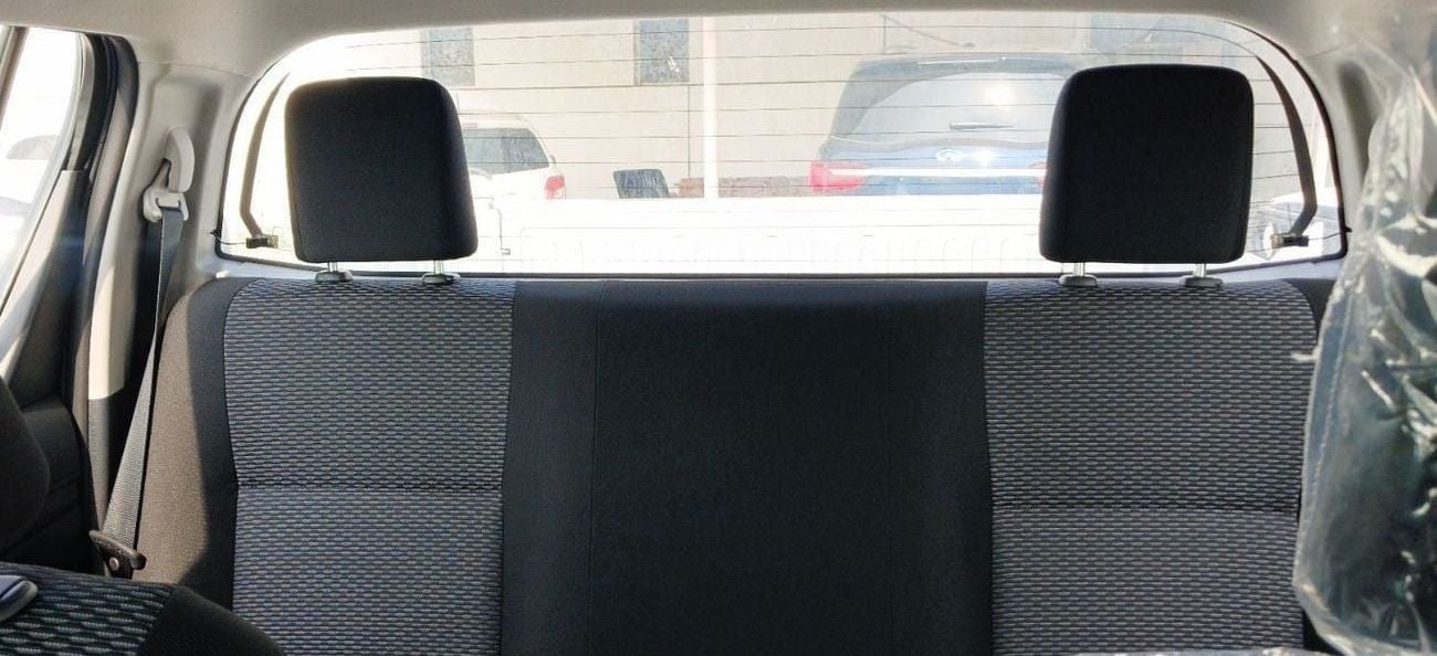 تويوتا هيلوكس Toyota Hilux 4x4 Manual 2.4L Diesel 2025YM