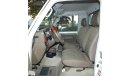 Toyota Land Cruiser Pick Up LX V6