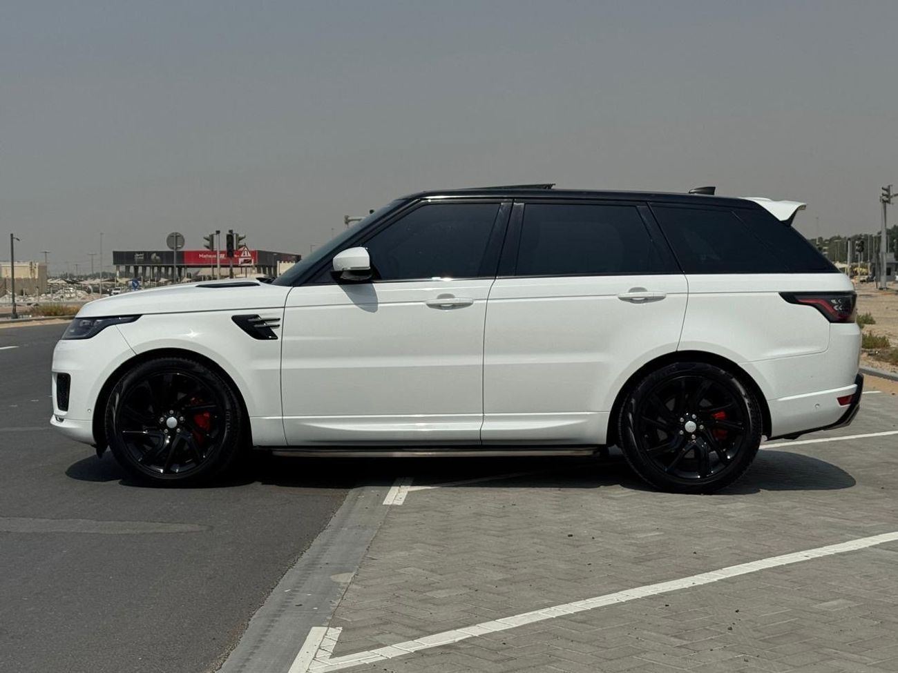 لاند روفر رينج روفر سبورت 2020Range Rover Sport HSE Dynamic V6 GCC Full Agency History