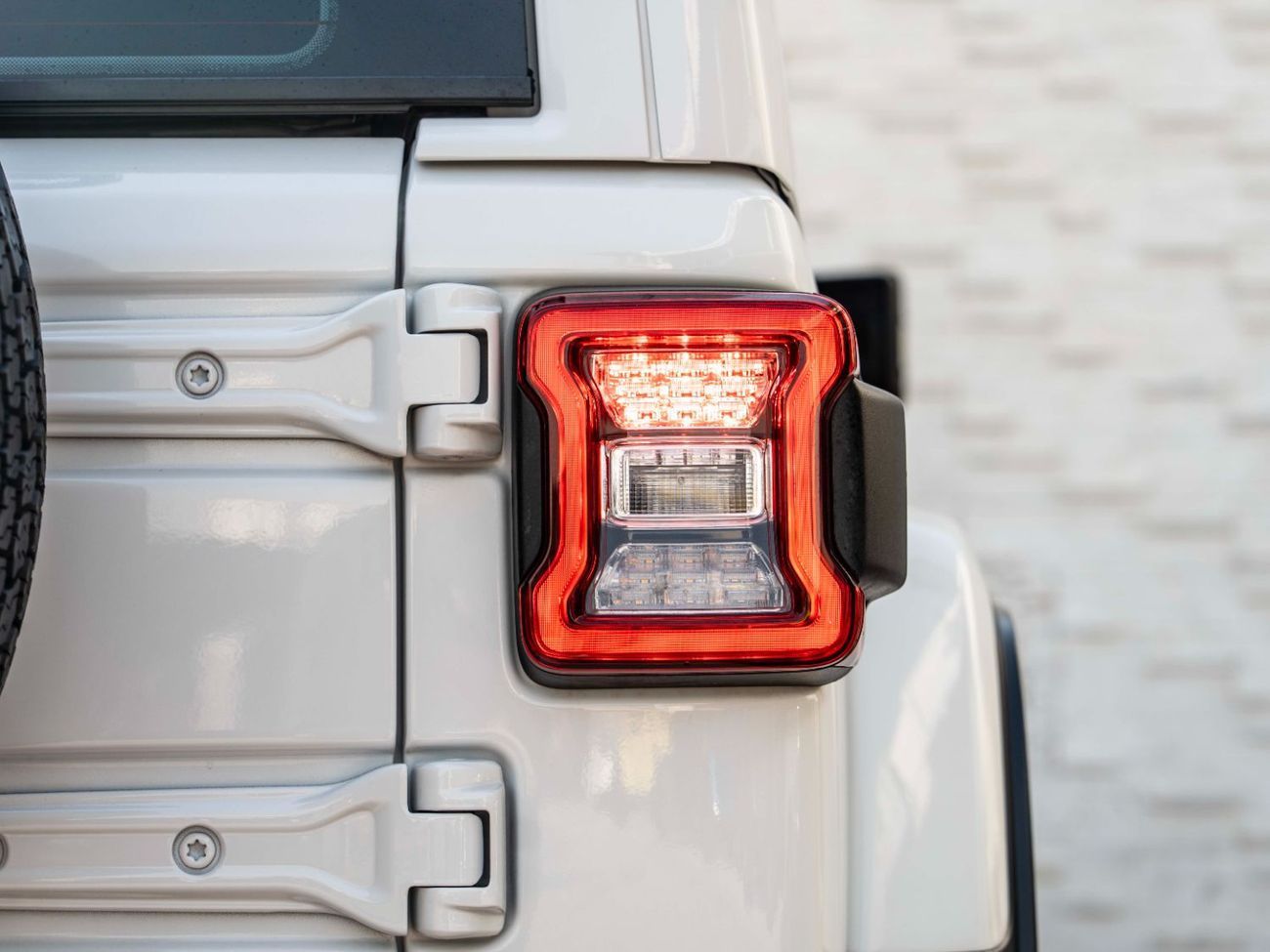 Jeep Wrangler Sahara 3.6L A/T (5 Seater)