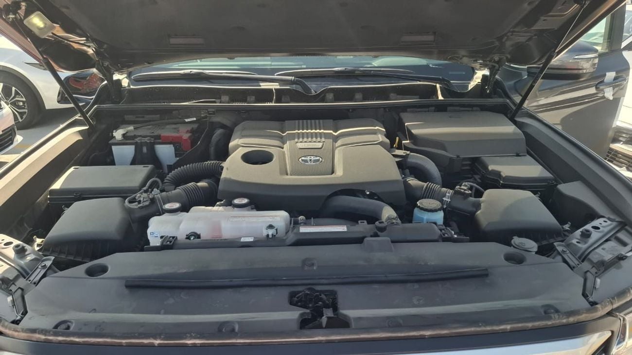 تويوتا لاند كروزر GXR 3.5L