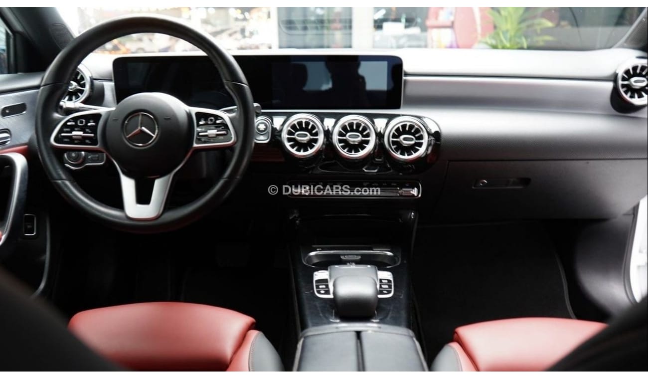 مرسيدس بنز A 220