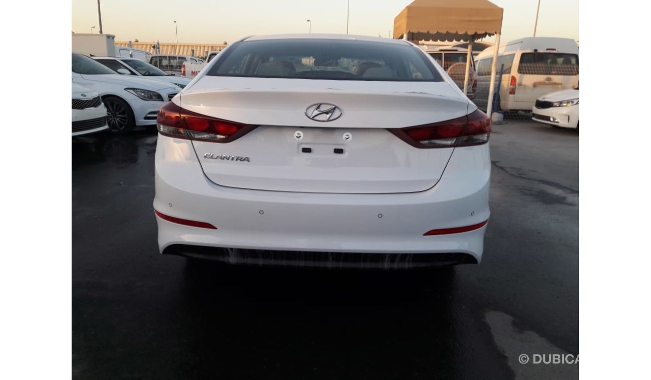 Hyundai Elantra WITH CAMERA