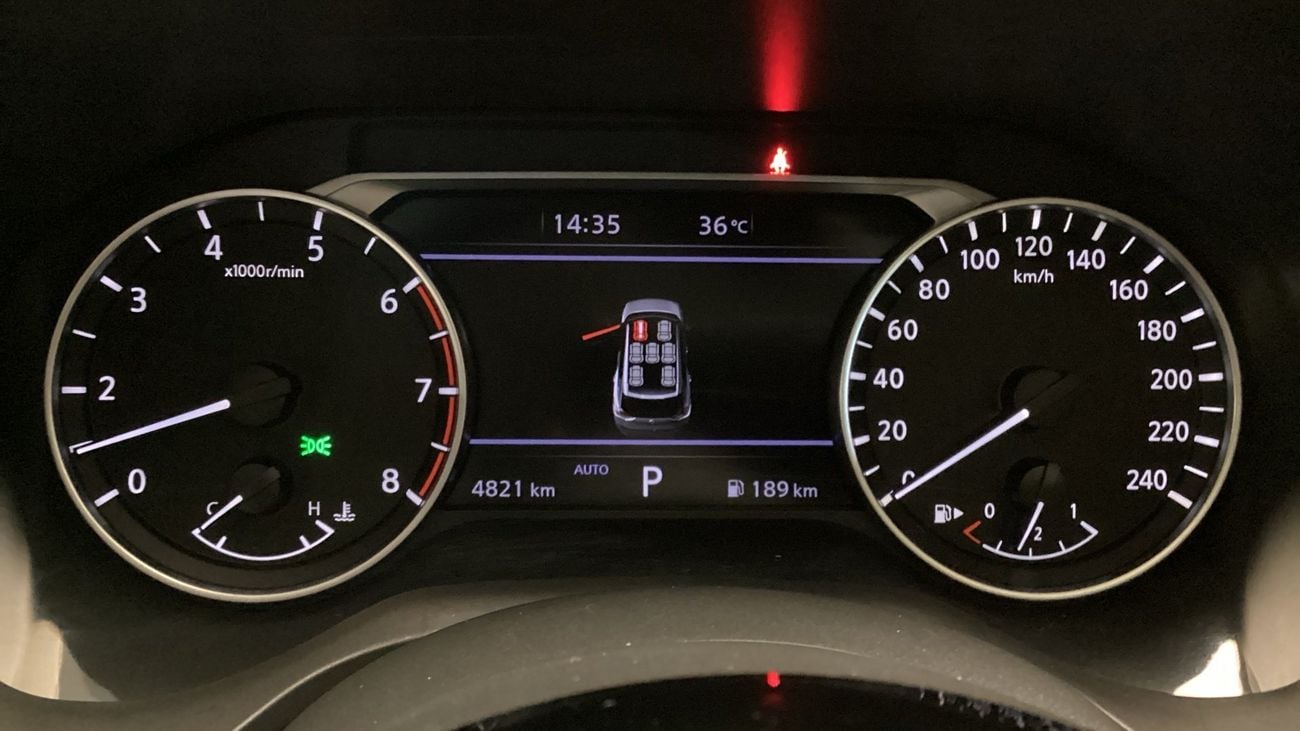 نيسان إكس تريل 2.5 SV 4WD 7STR AUTO | شامل الضمان | 0 ﺪﻔﻋﺓ ﺃﻮﻟﻯ