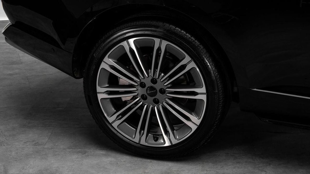 لاند روفر رينج روفر HSE P400 - 2026