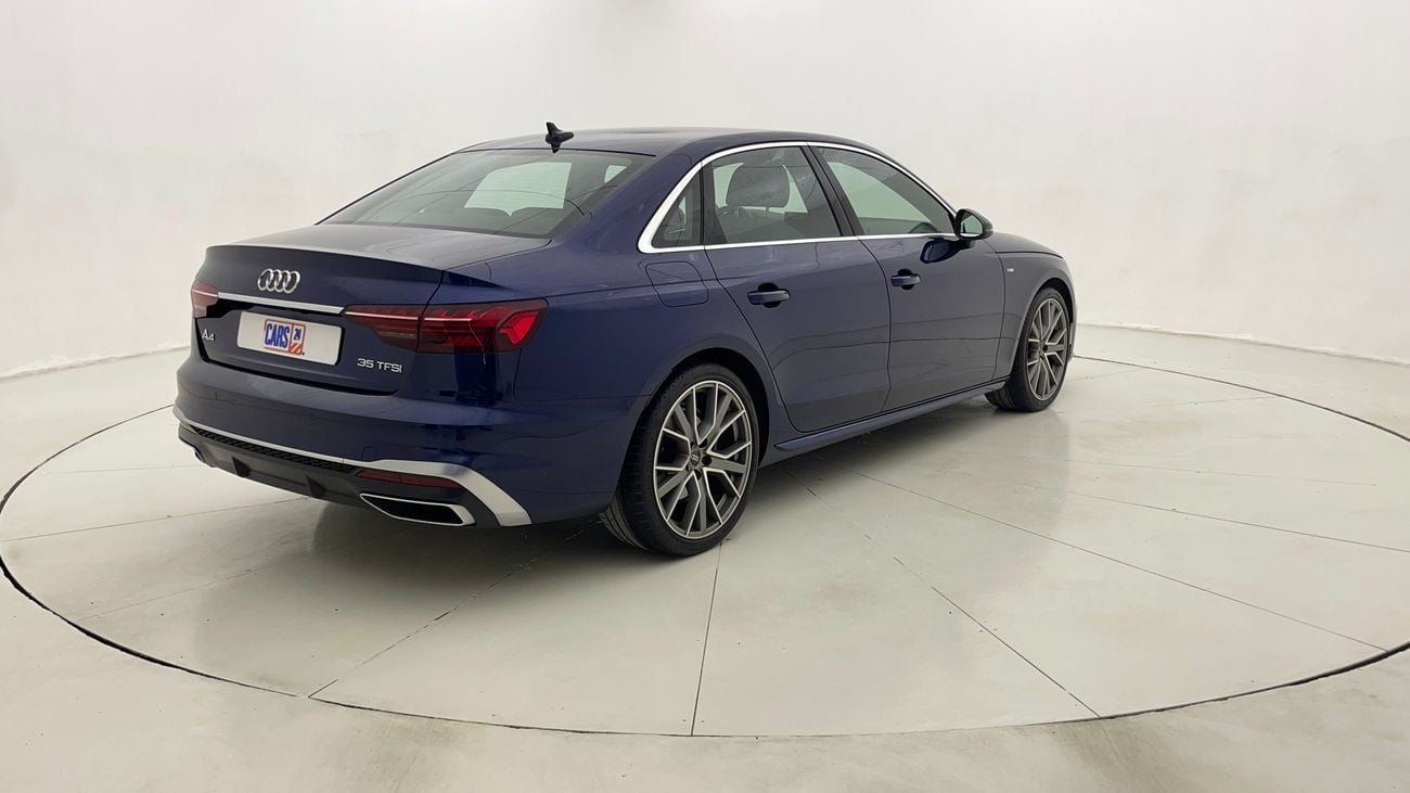 أودي A4 35 TFSI S LINE 2 | بدون دفعة مقدمة | اختبار القيادة في المنزل