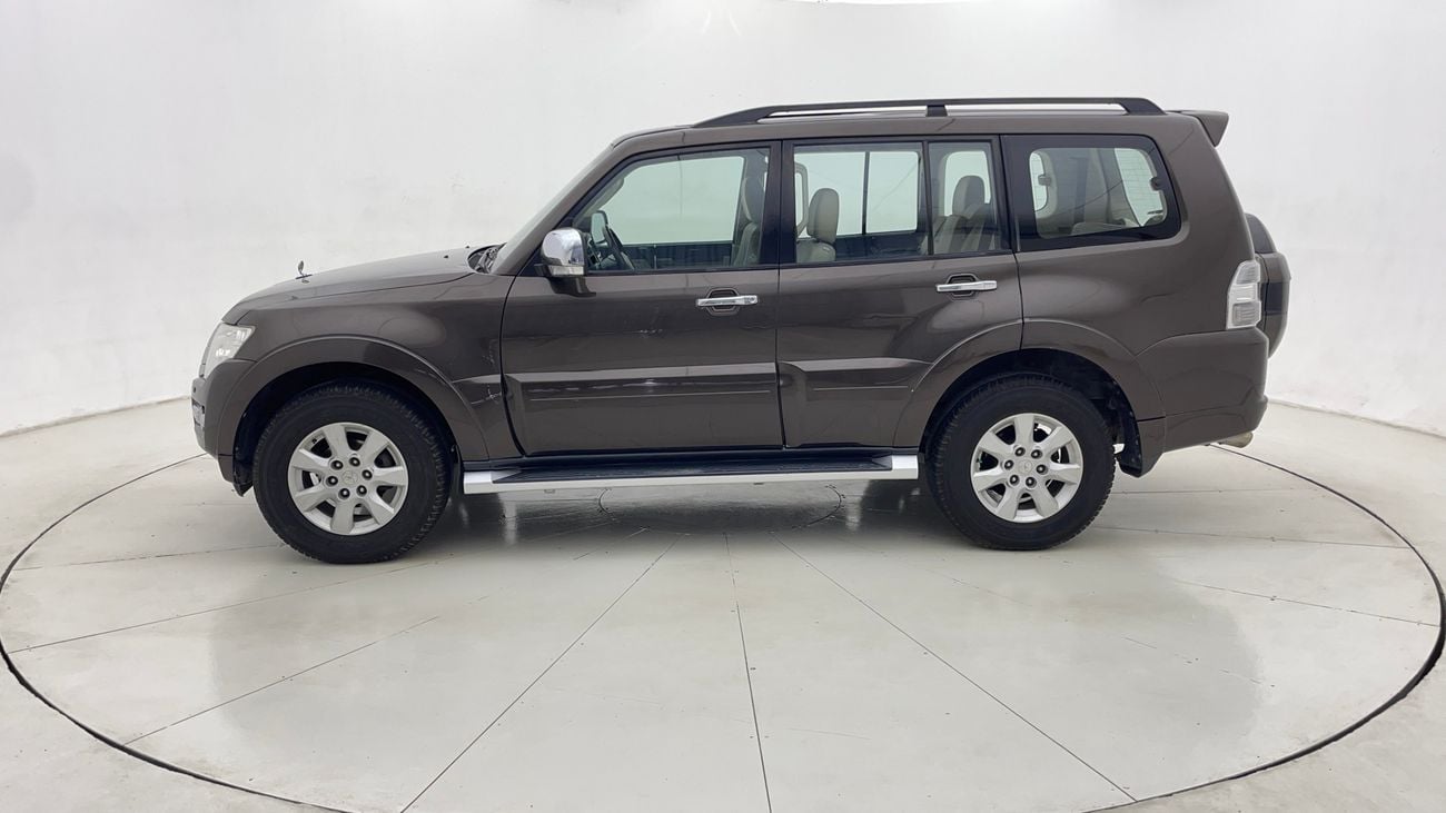 Mitsubishi Pajero GLS Highline 3.8L (274 HP) 2017 GLS HIGHLINE | AED 1228/Month | 0 DP | 30 Day Return | Warranty | Se