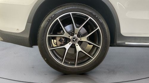 مرسيدس بنز GLC 200 Premium+ | شامل الضمان | 0 ﺪﻔﻋﺓ ﺃﻮﻟﻯ