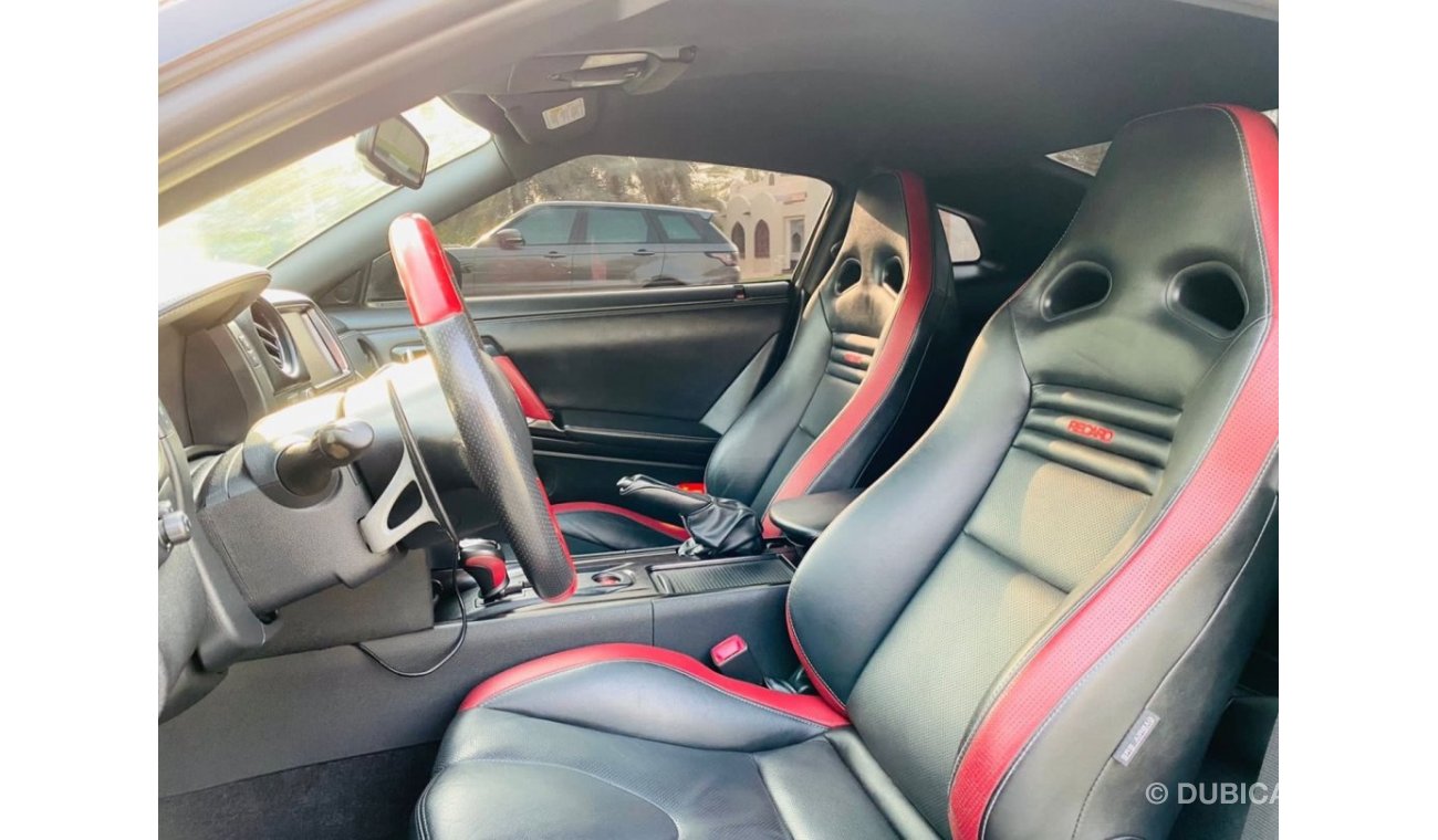Nissan GTR NISSEN GTR 2013 BLACK EDITION