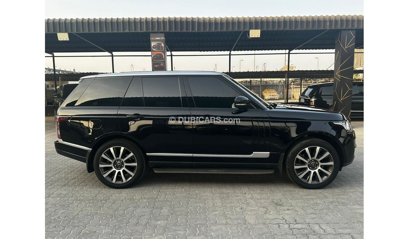 Land Rover Range Rover Range Rover vogue v8 2014  Price: 95,000 dirhams  Mileage: 133.000  Gulf specifications, full option