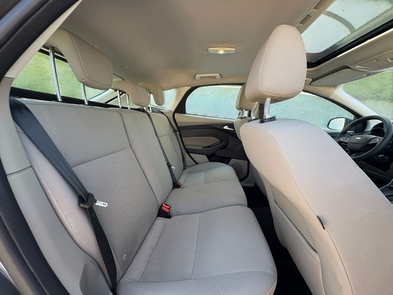 Ford Focus 1.5L A/T Eco boost | 2017 | GCC SPECS | AED 870 per month