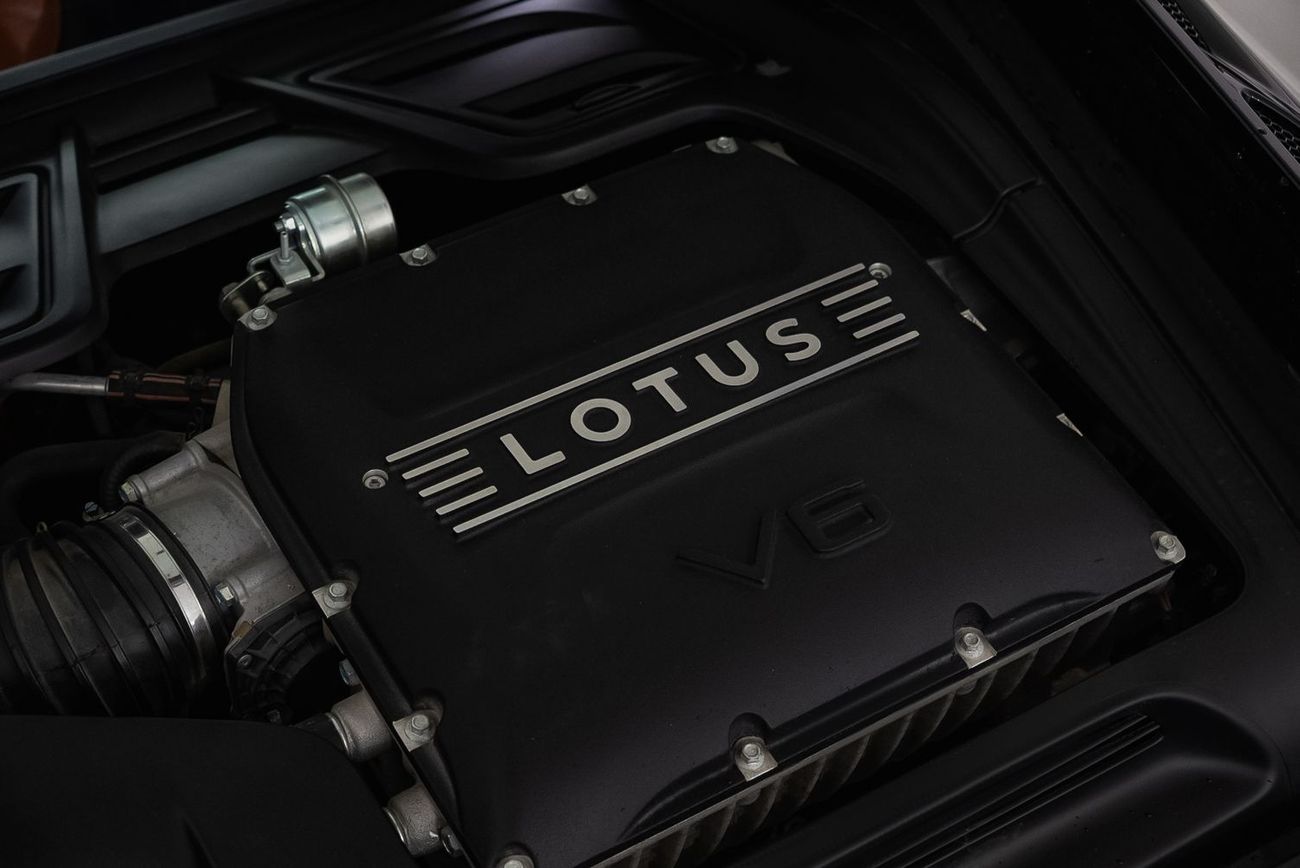 لوتس أميرة 2023 Lotus Emira 1st Edition / Full Agency History / Lotus Warranty