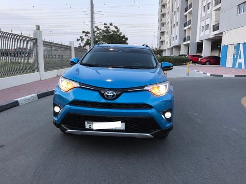 تويوتا راف ٤