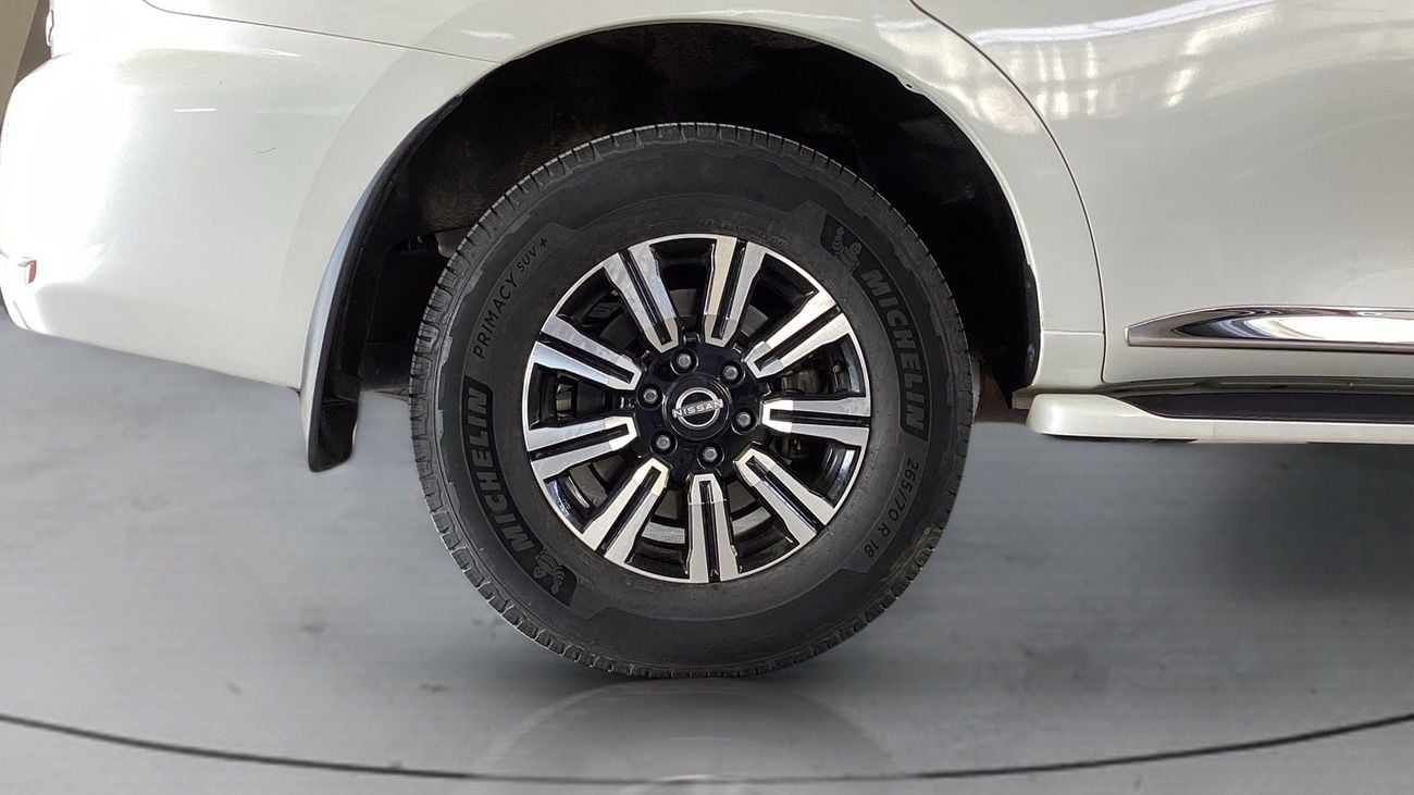 نيسان باترول 4.0 V6 SE TITANIUM 4WD AUTO | شامل الضمان | 0 ﺪﻔﻋﺓ ﺃﻮﻟﻯ