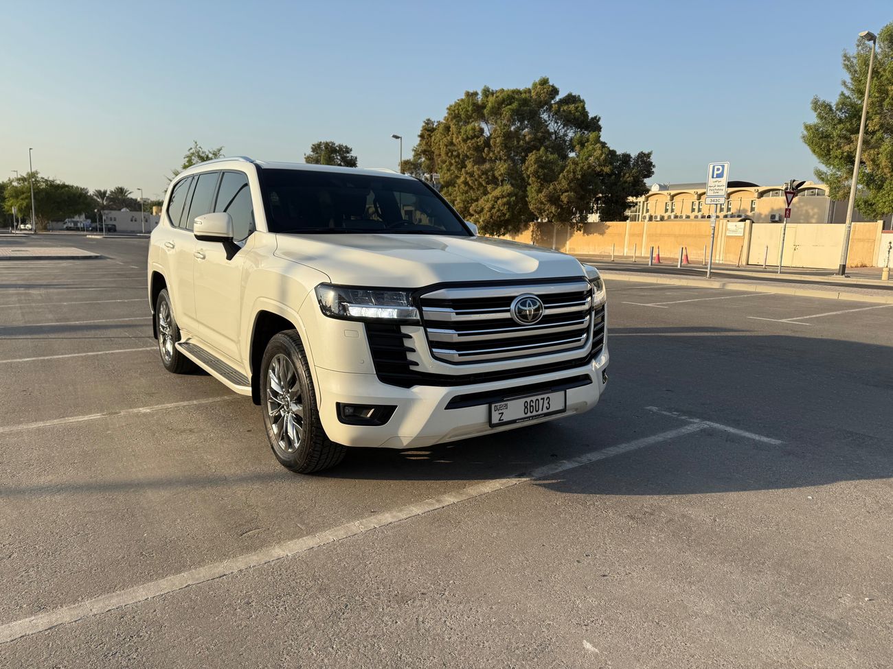 تويوتا لاند كروزر GXR 3.5L