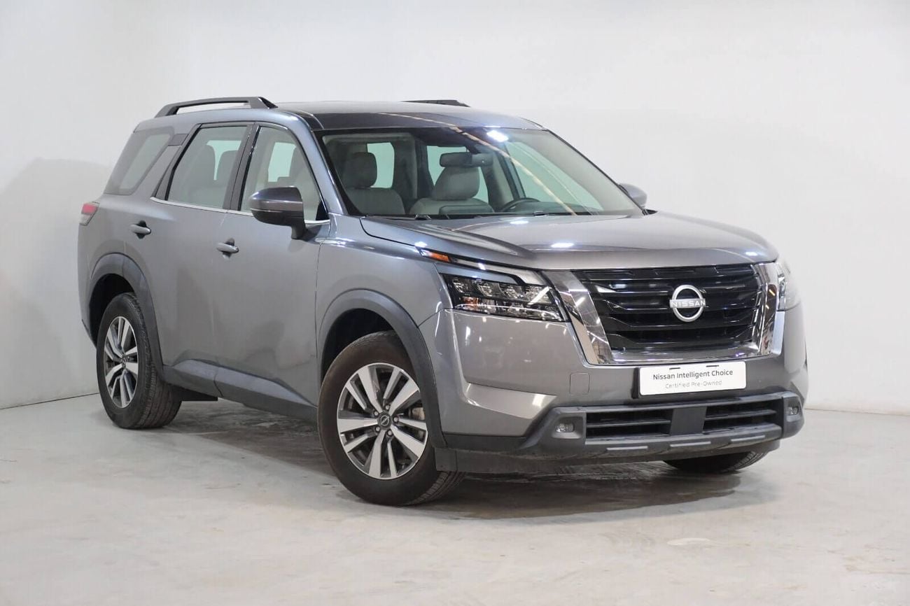 Nissan Pathfinder SL 2.0