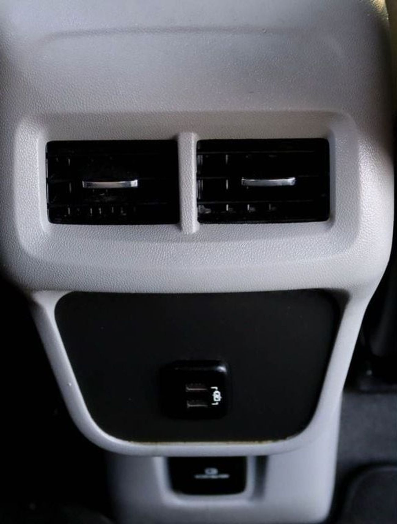 GMC Terrain SLE 1.5L gmc terrain 1.5L 2018 GCC  accident-free in excellent condition, 705 P.M