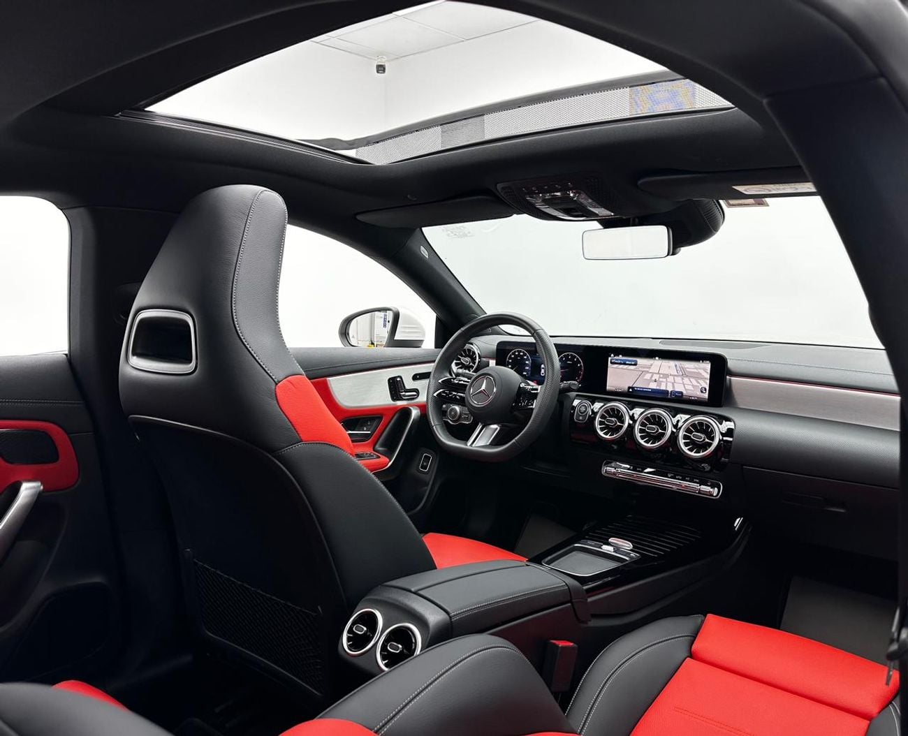 Mercedes Benz CLA250 2025 Mercedes-Benz CLA 250 4Matic, 5 Year Mercedes Warranty + Service Contract, GCC