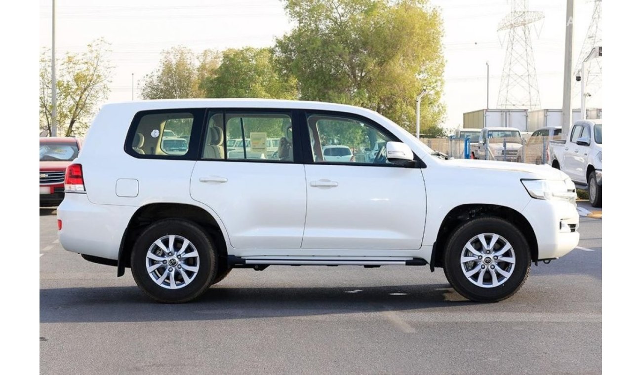 Toyota Land Cruiser 21MY LC200 4.0L GXR AT Without sun roof - الى جميع الوجهات