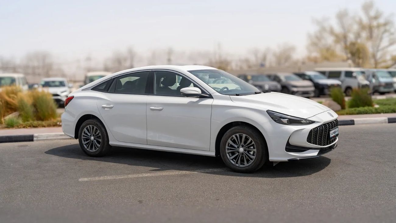 أم جي 5 LUX 2026 | MG5 180DVVT AT LUXURY ENGLISH VERSION