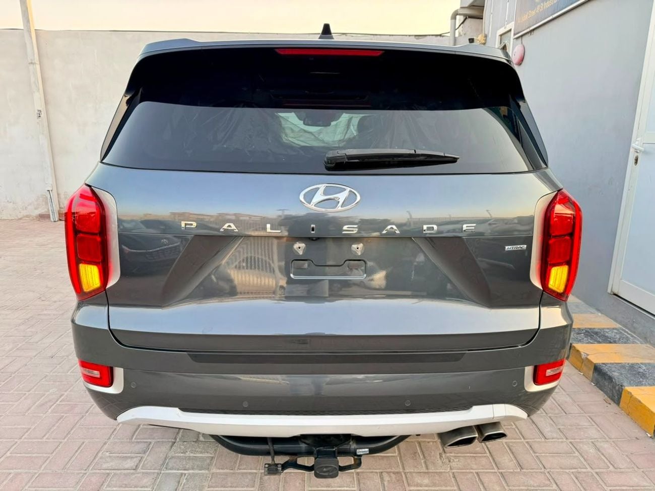 Hyundai Palisade PREMIUM NAPPA 2021 HYUNDAI PALISADE LIMITED PREMIUM low mileage 16200 only 4x4 AWD Gray Full Option