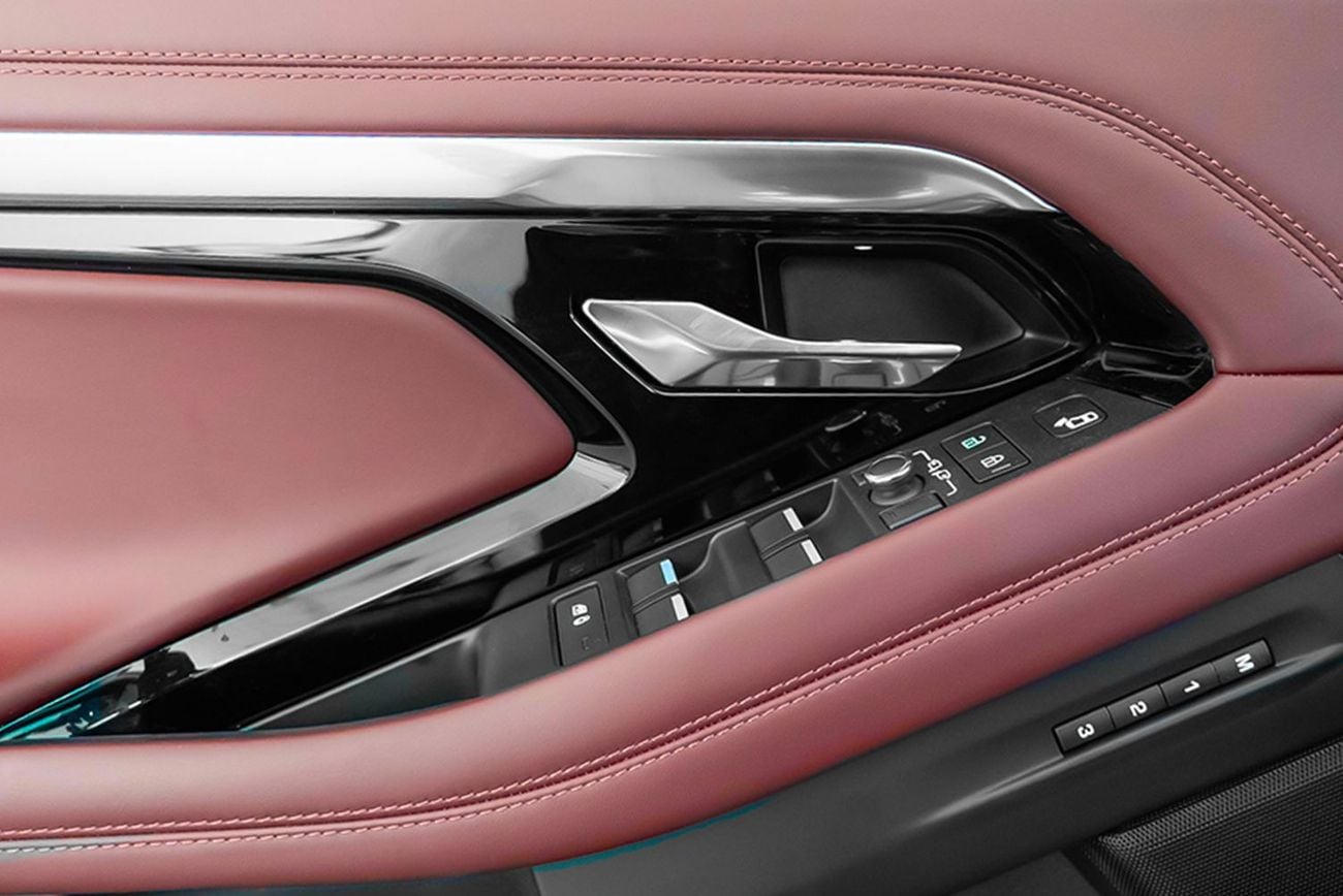 Land Rover Range Rover Evoque R-Dynamic HSE P250 2.0L