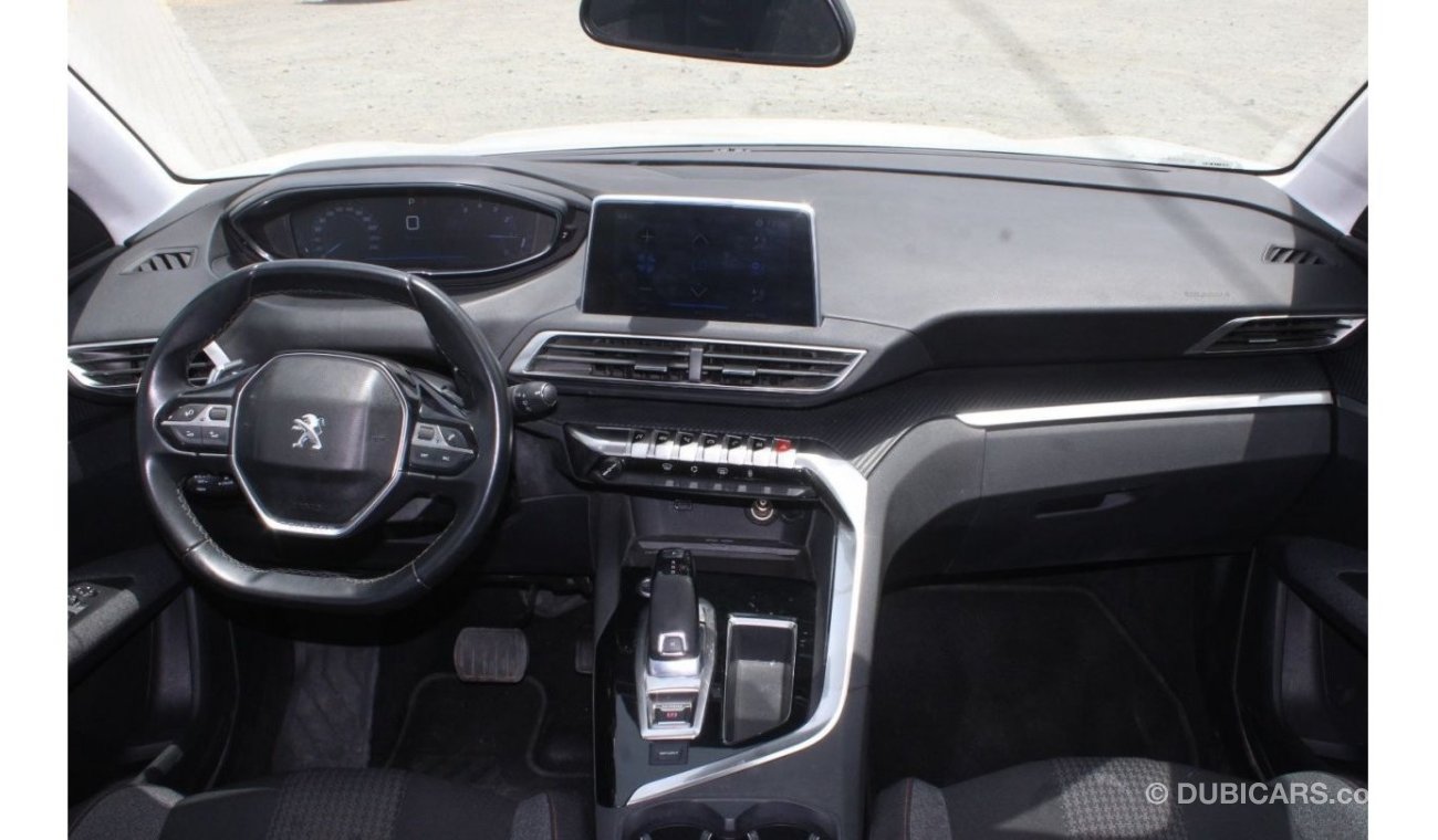 Peugeot 3008 PEUGEOT 3008 WHITE GCC EXCELLENT CONDITION  WITHOUT ACCIDENT