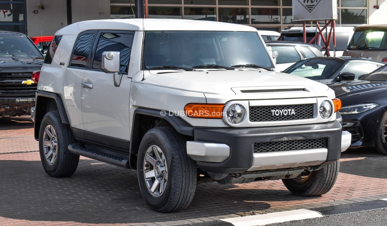 تويوتا إف جي كروزر GXR