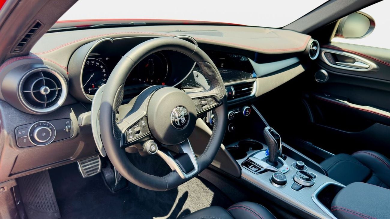 Alfa Romeo Giulia | 2025 | Brand New | AED 3,251/ Month | GCC Specs | Gargash Warranty and Service