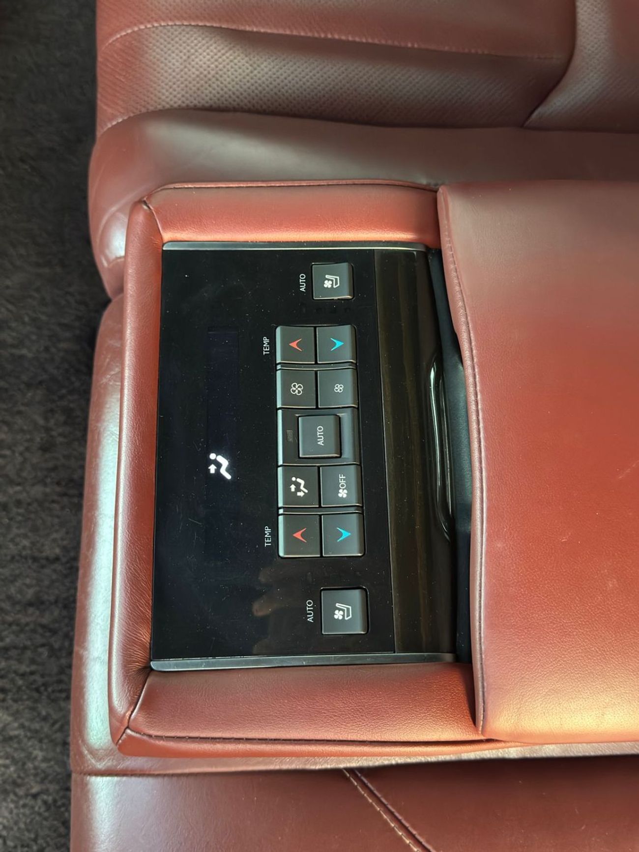 لكزس LX 570 Sport Platinum 5.7L