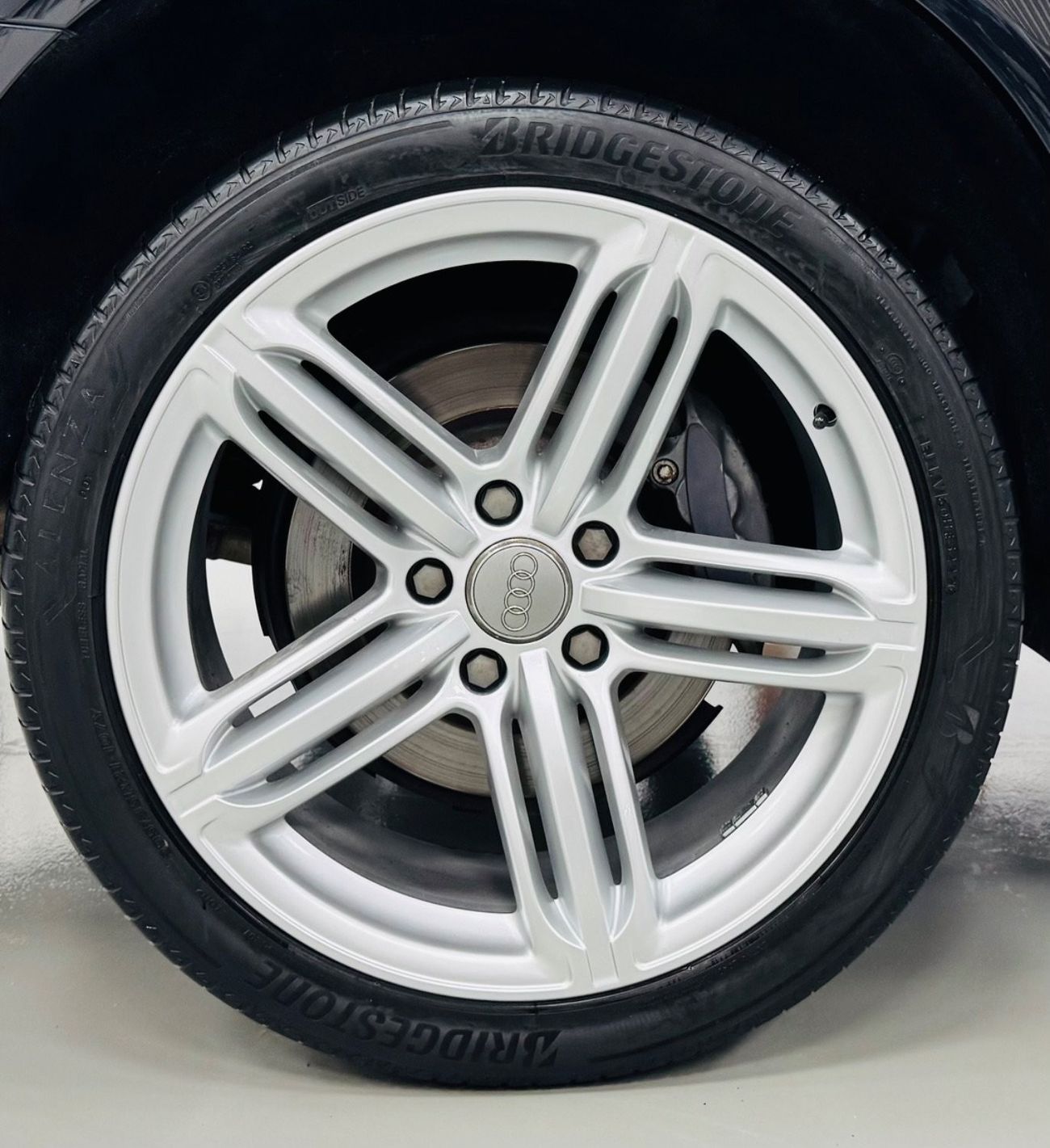 Audi Q7 TFSI quattro S-Line GCC .. FSH .. V6 .. S line .. Top Range .. Perfect Condition