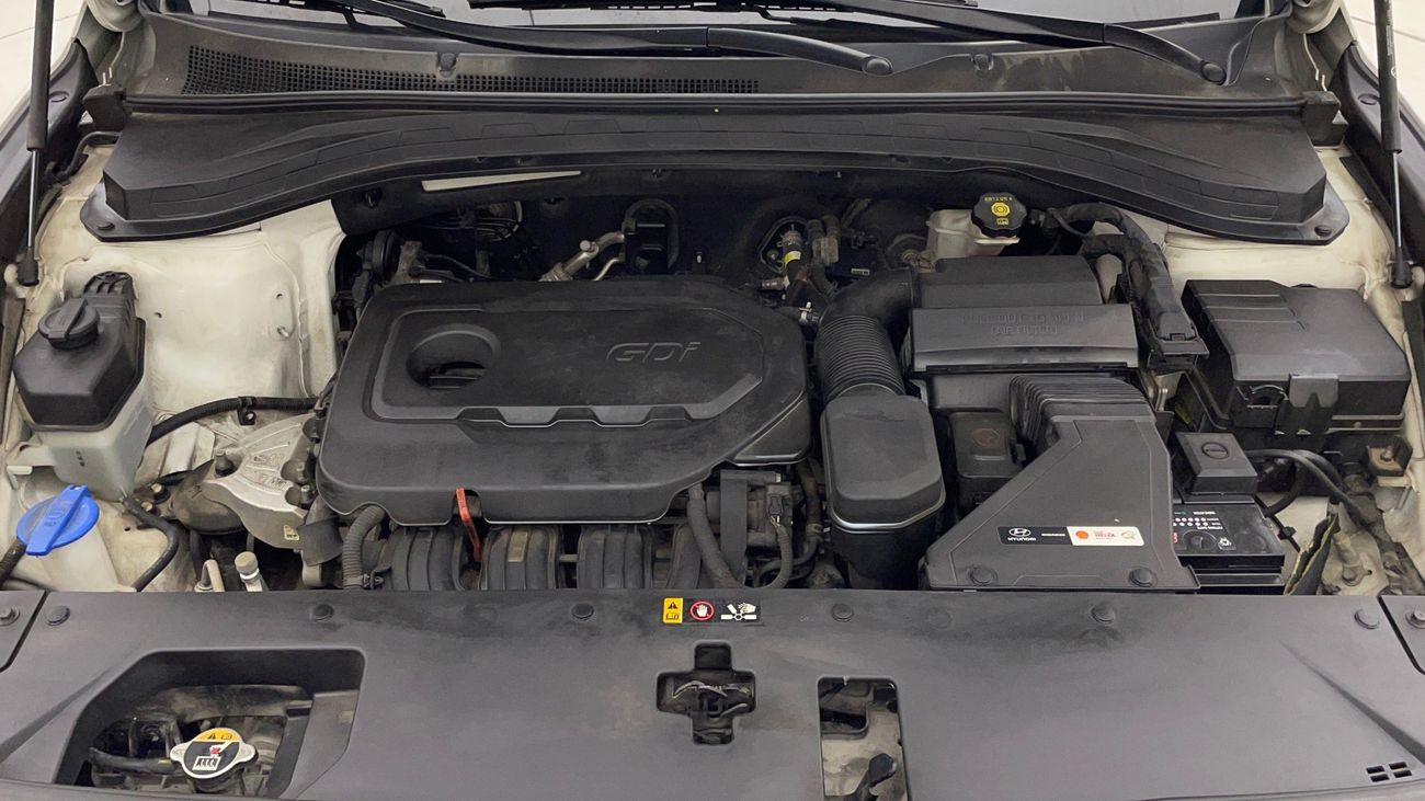 Hyundai Santa Fe GLS 2.4 | Zero Down Payment | Home Test Drive