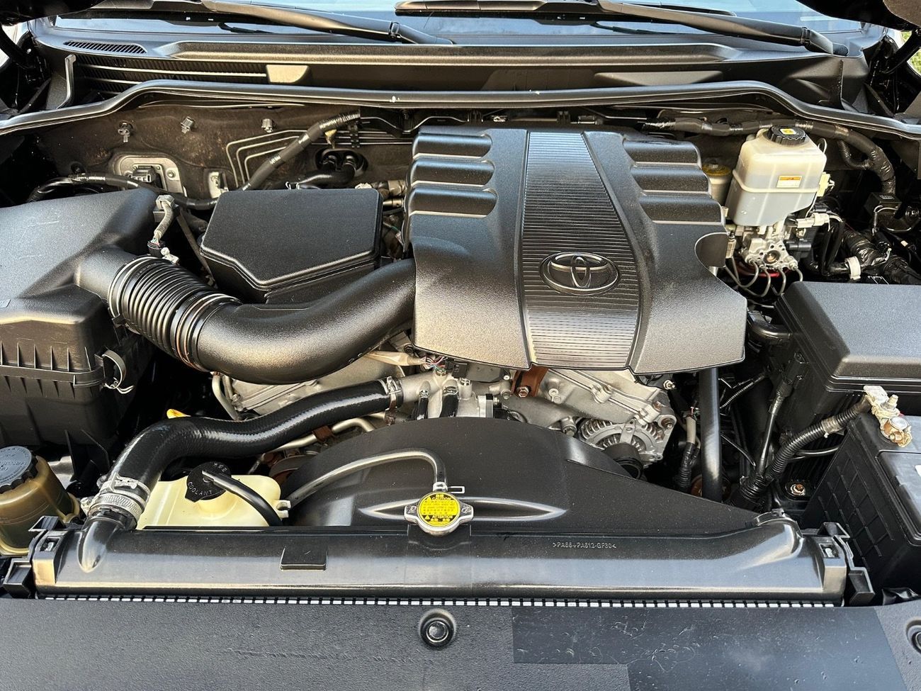 تويوتا لاند كروزر EXR 4.0L 4WD