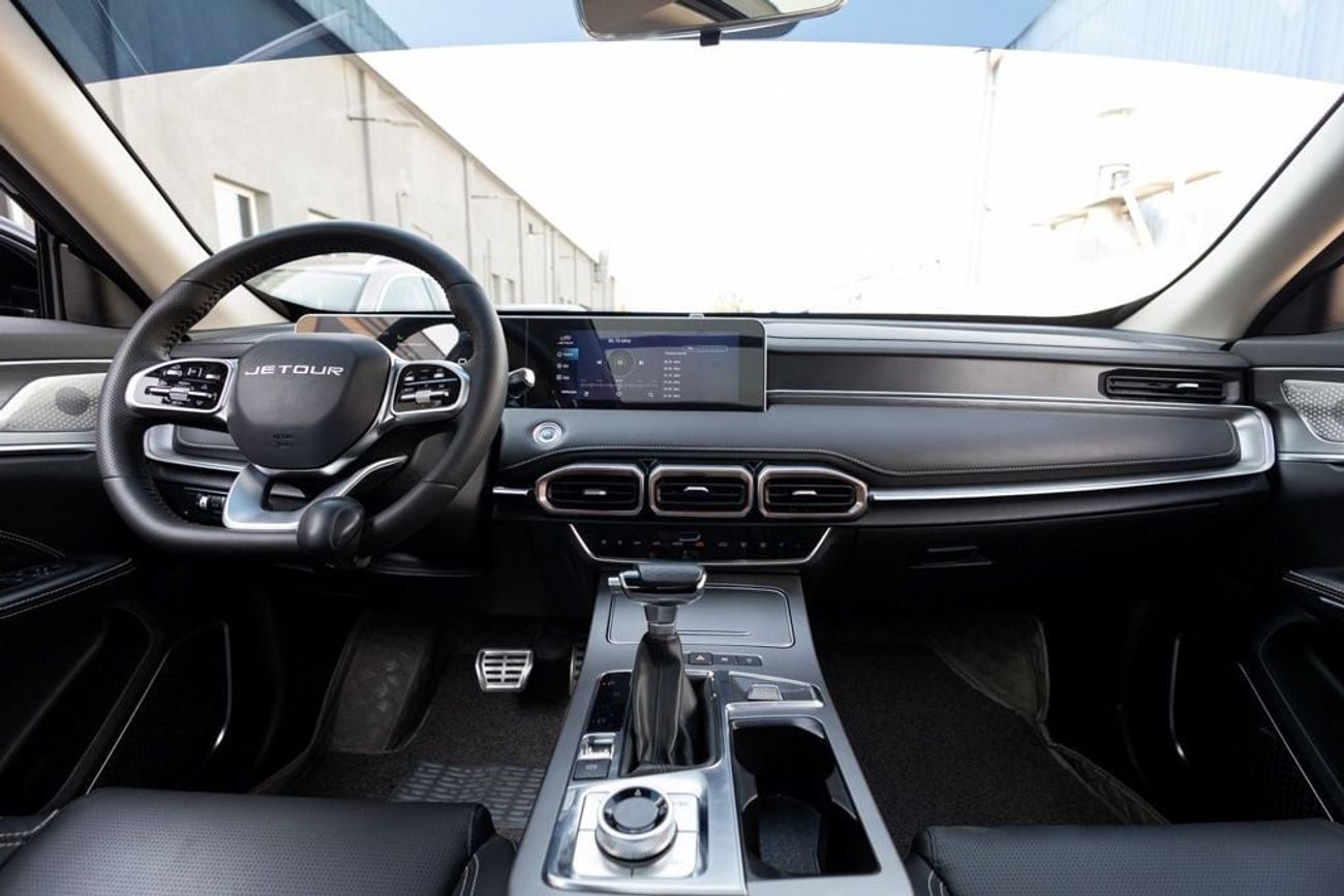 جيتور X70 بلس Jetour X70 Plus 2024 GCC under Agency Warranty with Flexible Down-Payment.