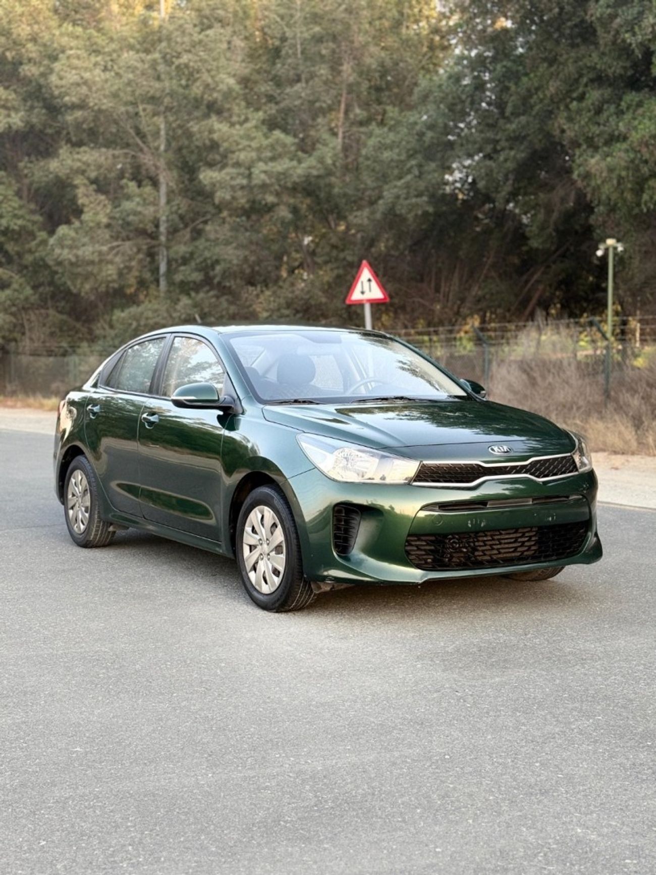 Kia Rio EX 1.4L (107 HP) Sedan