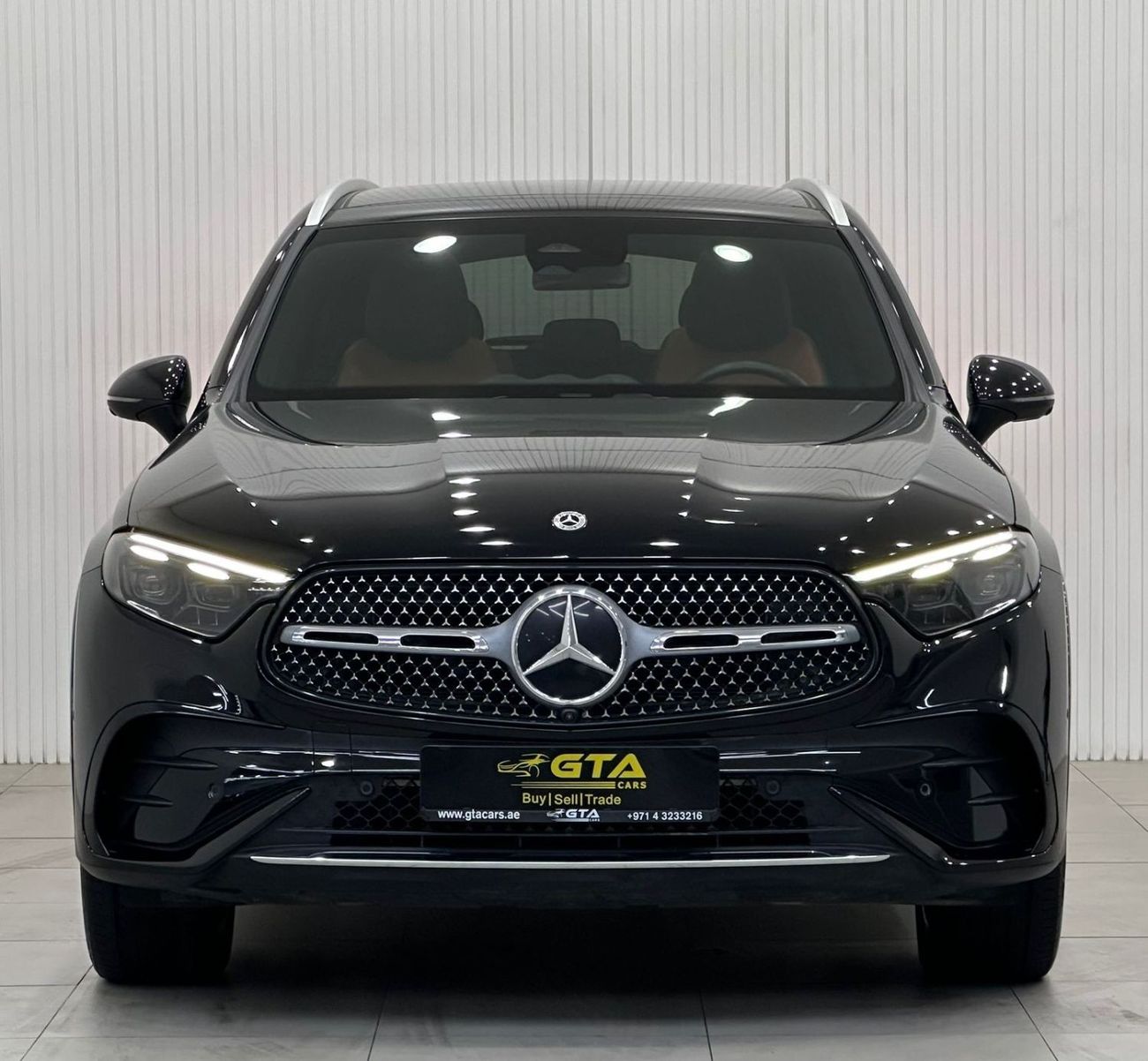 Mercedes-Benz GLC 200 *New Model* 2023 Mercedes Benz GLC200 AMG 4MATIC, 2028 Mercedes Warranty, Fully Loaded, Low Kms, GCC