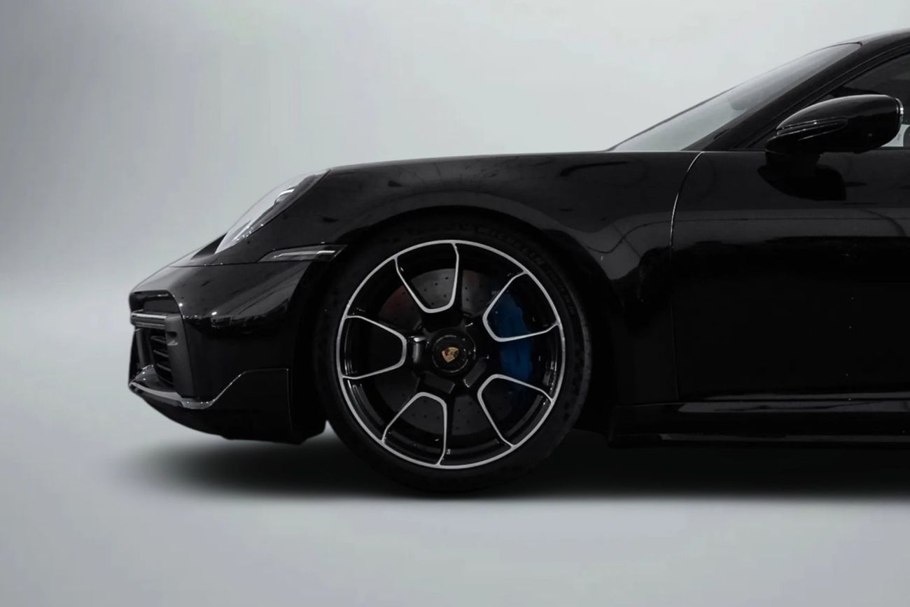 بورش 911 Turbo S 3.8L (640 HP) Coupe