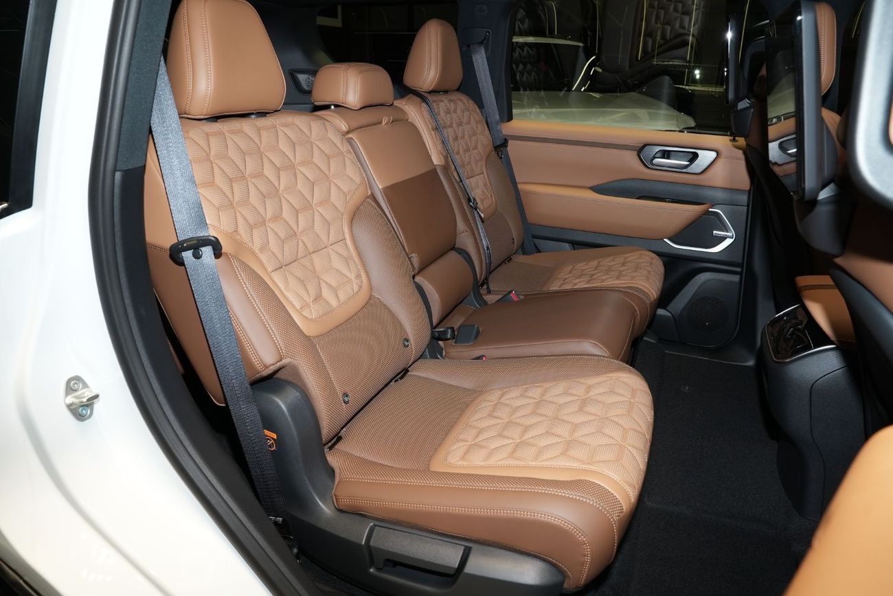 Nissan Patrol NISSAN PATROL Y63 3.5L LE PLATINUM TWIN TURBO FOR EXPORT