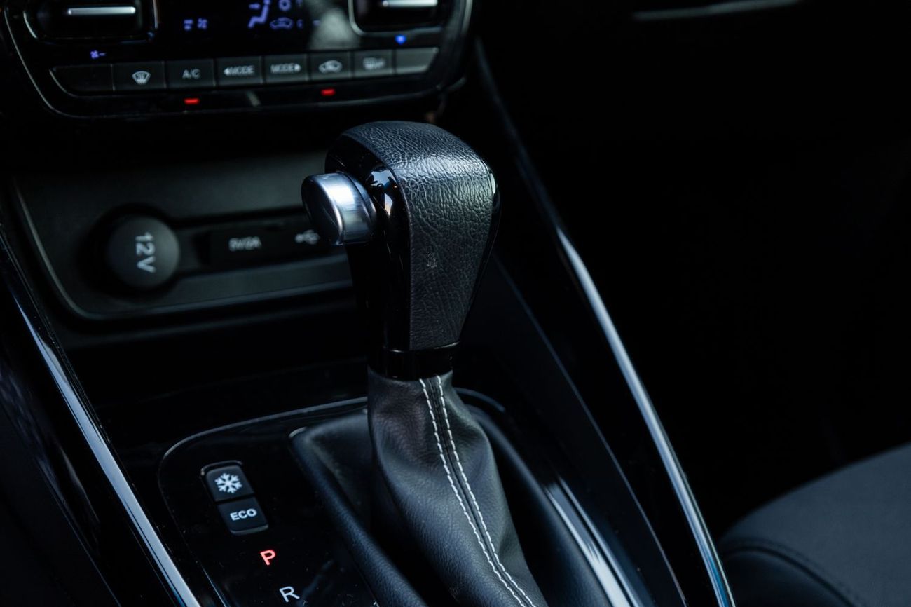 Chevrolet Captiva Premier 1.5L (150 HP) (7 Seater)