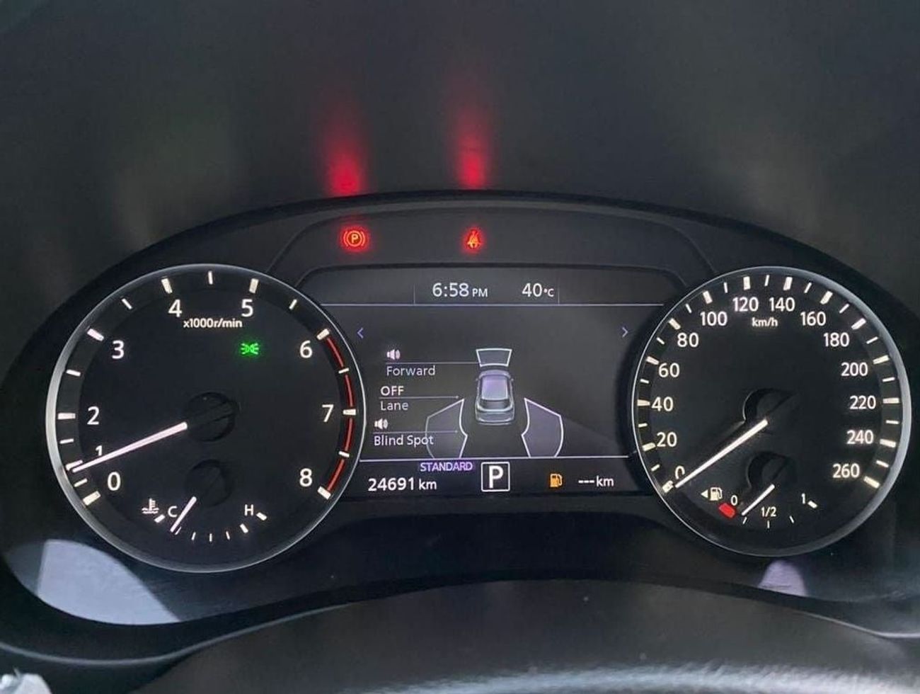 إنفينيتي QX50 Luxury 2.0L RWD