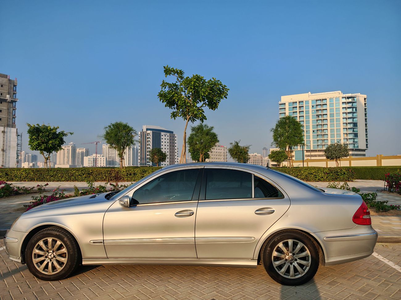 مرسيدس بنز E 320