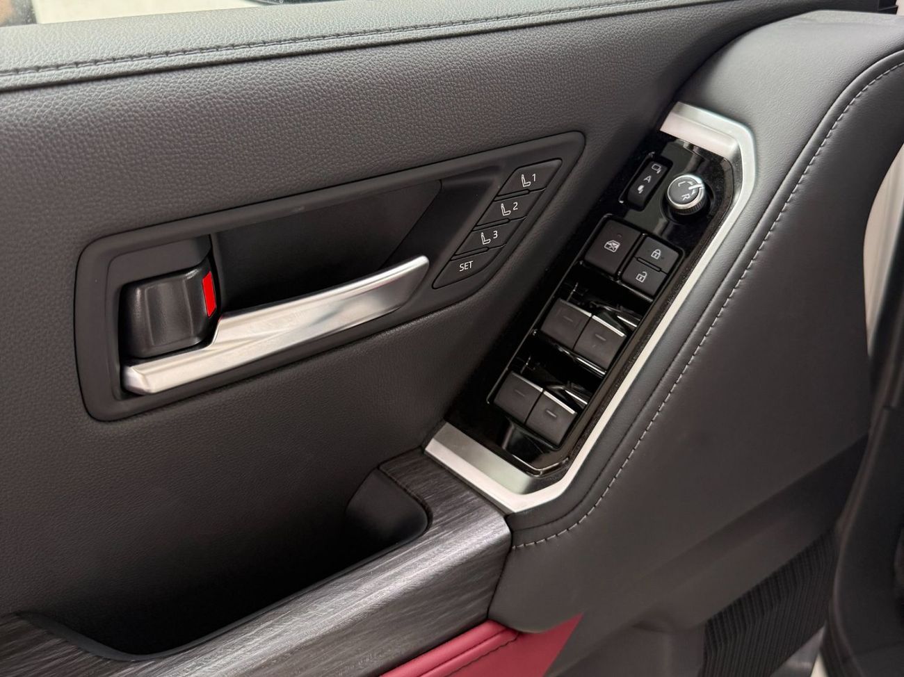 Toyota Land Cruiser 2026 LAND CRUISER 300 GR-SPORT 3.5 TWIN TURBO 