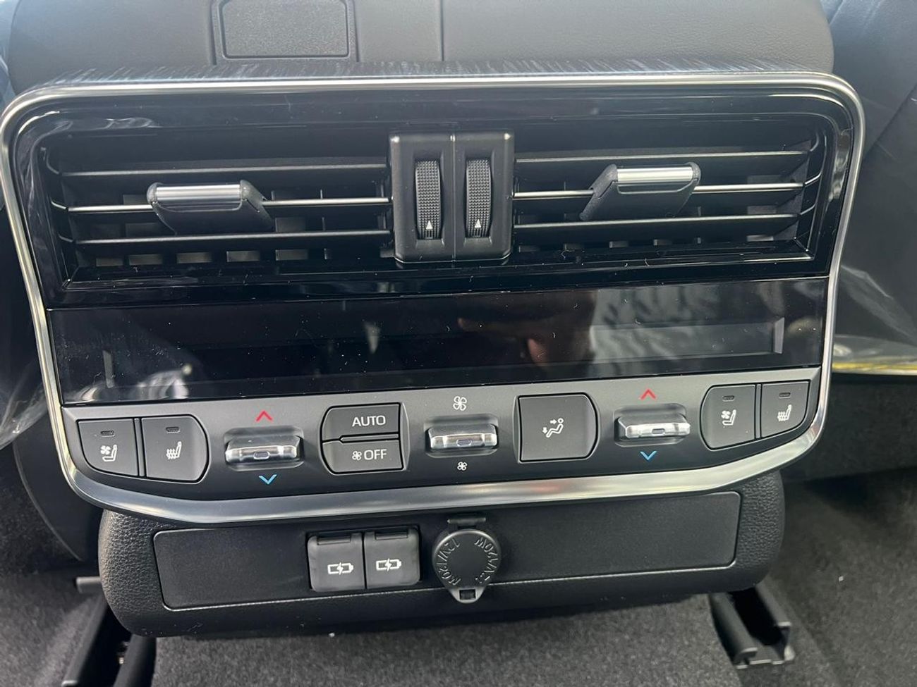 Toyota Land Cruiser 3.5L ZX 7 SEATER 2023MODEL